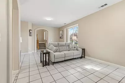 4504 Helens Oaks Circle, Stockton, CA 95210 - Photo 8