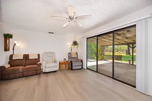 8798 Caselman Rd, Sacramento, CA 95828 - Photo 10