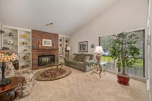 7005 Riverside Blvd, Sacramento, CA 95831 - Photo 8
