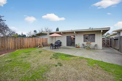 1725 River City Way, Sacramento, CA 95833 - Photo 46