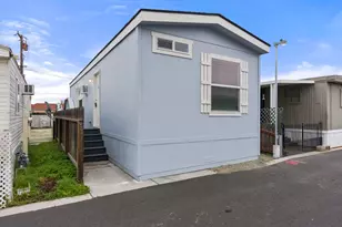 E F St, Oakdale, CA 95361 - Photo 4