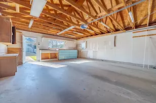 745 W 25th, Merced, CA 95340 - Photo 34