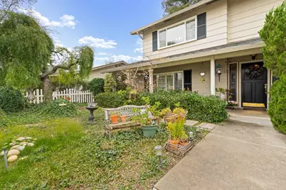 3909 Fieldcrest Court, Modesto, CA 95355 - Photo 4