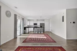 7816 Dracut Dr, Elk Grove, CA 95758 - Photo 14