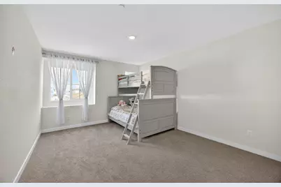 7816 Dracut Drive, Elk Grove, CA 95758 - Photo 34