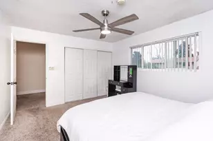 8845 La Riviera Dr, Sacramento, CA 95826 - Photo 20