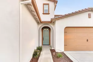 2004 Santos Pl, Woodland, CA 95776 - Photo 2