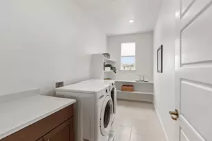 2004 Santos Pl, Woodland, CA 95776 - Photo 46