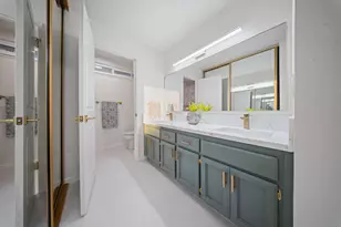 14 Morningsun Ct, Sacramento, CA 95831 - Photo 32