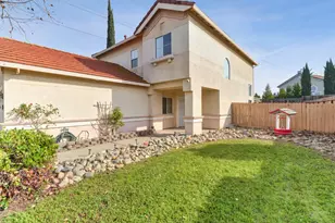 8024 Bothwell Dr, Sacramento, CA 95829 - Photo 2