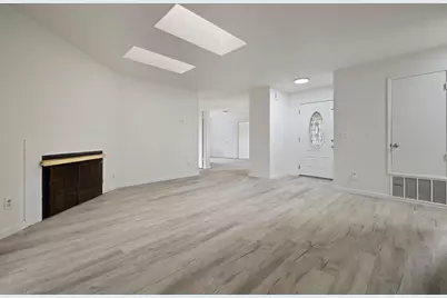 1494 Hilary Way, Manteca, CA 95336 - Photo 4