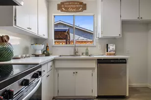 1494 Hilary Way, Manteca, CA 95336 - Photo 8