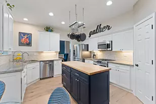 683 15 Mile Dr, Roseville, CA 95678 - Photo 10