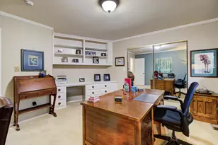 3305 Inverness Ct, Sacramento, CA 95821 - Photo 36