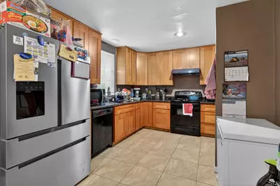 6069 Shetland Court, Stockton, CA 95210 - Photo 30