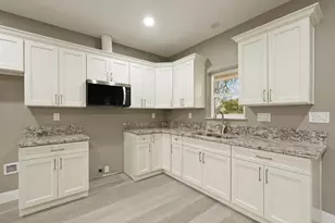 9421 Carter Ct, Stockton, CA 95209 - Photo 10