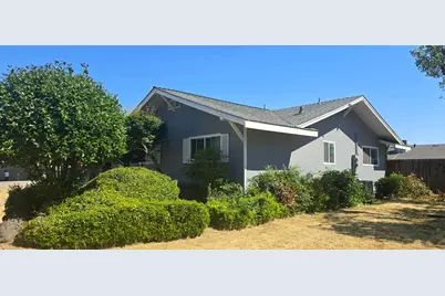 500 E Hawkeye Avenue, Turlock, CA 95380 - Photo 2