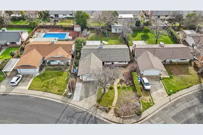 100 Briarcliff Court, Folsom, CA 95630 - Photo 56