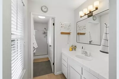 100 Briarcliff Court, Folsom, CA 95630 - Photo 26