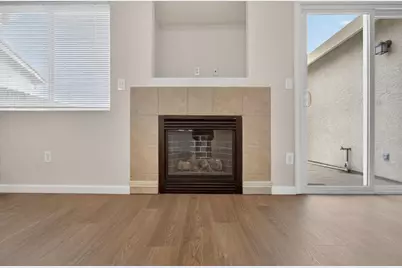 9975 Tarzo Way, Elk Grove, CA 95757 - Photo 10