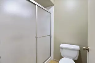 5071 Moss Creek Cir, Stockton, CA 95219 - Photo 28