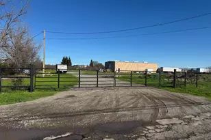 16125 Ave 23 1/2, Chowchilla, CA 9310 - Photo 2