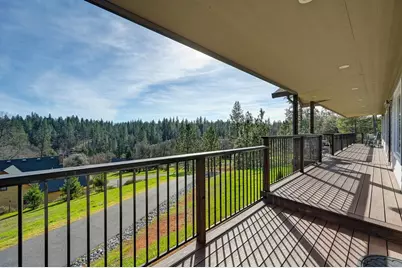 17630 Hillcrest Drive, Meadow Vista, CA 95722 - Photo 10