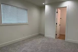 Dias, Sacramento, CA 95823 - Photo 26