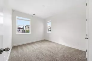 1380 Quigley Ct, Folsom, CA 95630 - Photo 22