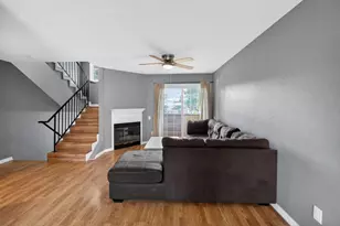 7402 Kallie Kay Ln, Sacramento, CA 95823 - Photo 12