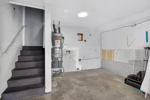 7402 Kallie Kay Ln, Sacramento, CA 95823 - Photo 24