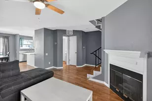 7402 Kallie Kay Ln, Sacramento, CA 95823 - Photo 6