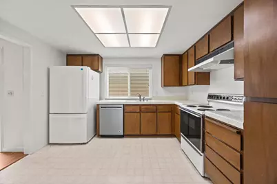 585 Leeward Way, Sacramento, CA 95831 - Photo 26