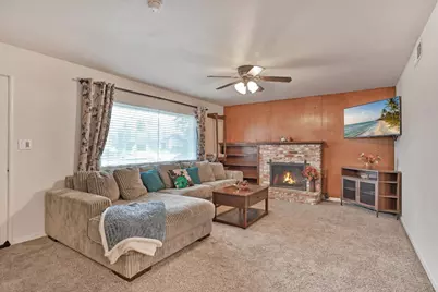 1609 Augusta Court, Modesto, CA 95350 - Photo 6