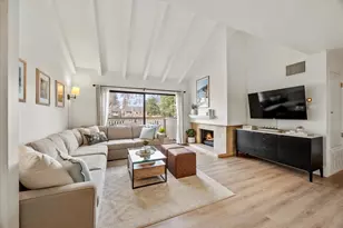 524 Woodside Oaks, Sacramento, CA 95825 - Photo 1