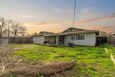 9666 Lake Natoma Drive, Orangevale, CA 95662 - Photo 26