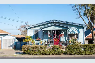 2547 Bella Vista Avenue, Martinez, CA 94553 - Photo 2