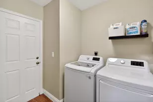 9362 Lost Springs Ct, Elk Grove, CA 95624 - Photo 20