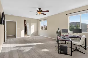 9362 Lost Springs Ct, Elk Grove, CA 95624 - Photo 46