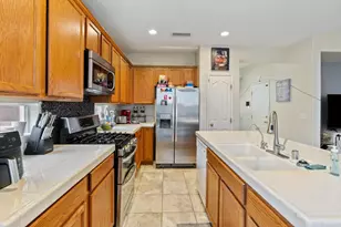 3235 Marrissey Ln, Sacramento, CA 95834 - Photo 10