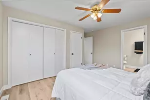 221 W Pearl Ave, Stockton, CA 95207 - Photo 24