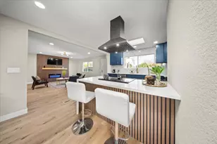 221 W Pearl Ave, Stockton, CA 95207 - Photo 12