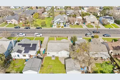 1768 Country Club Boulevard, Stockton, CA 95204 - Photo 16