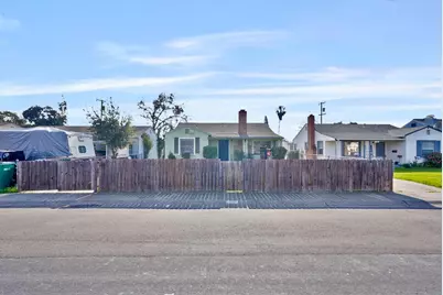 1768 Country Club Boulevard, Stockton, CA 95204 - Photo 2
