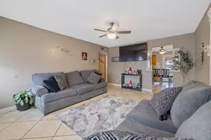 1092 Sherman Ct, Lindsay, CA 93247 - Photo 8