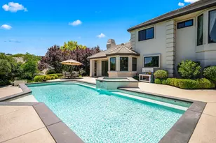5563 Sur Mer Dr, El Dorado Hills, CA 95762 - Photo 4
