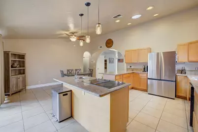 6648 Branchwater Way, Citrus Heights, CA 95621 - Photo 10