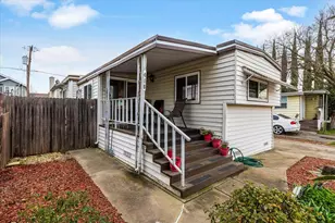 418 Colin Kelly Dr, Roseville, CA 95747 - Photo 1