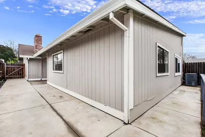 8355 Deville Oaks Way, Citrus Heights, CA 95621 - Photo 20