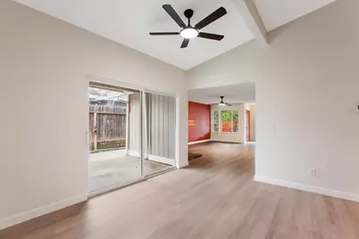 8355 Deville Oaks Way, Citrus Heights, CA 95621 - Photo 10